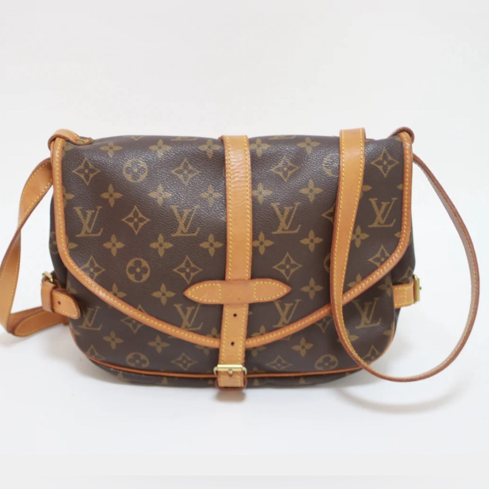 ❌SOLD❌Authentic Pre-Owned Louis Vuitton Saumur 30 Monogram Shoulder Bag